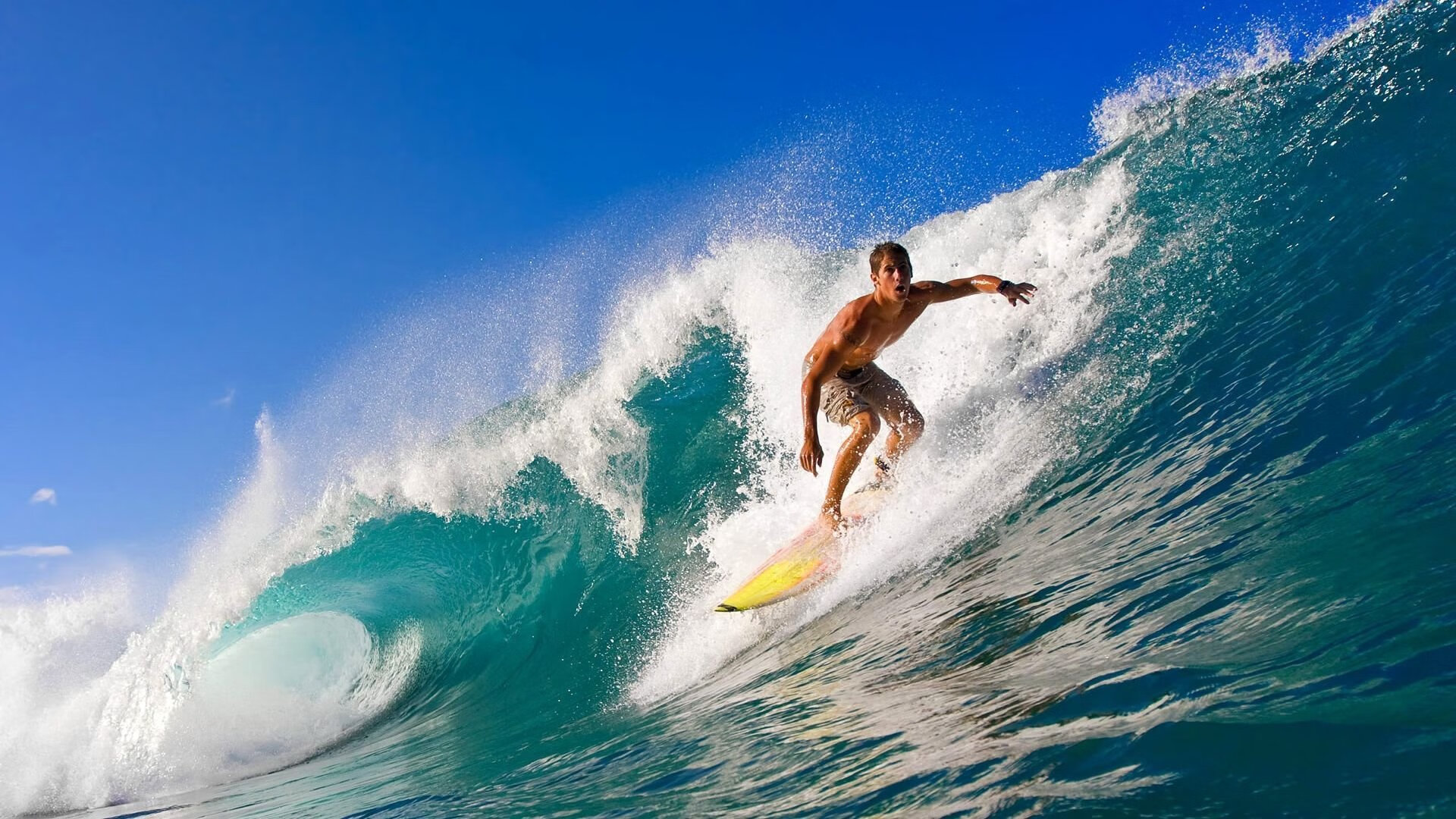 库里:飙远三分,开启“全场精彩”新篇章!,库里超远三分视频大全